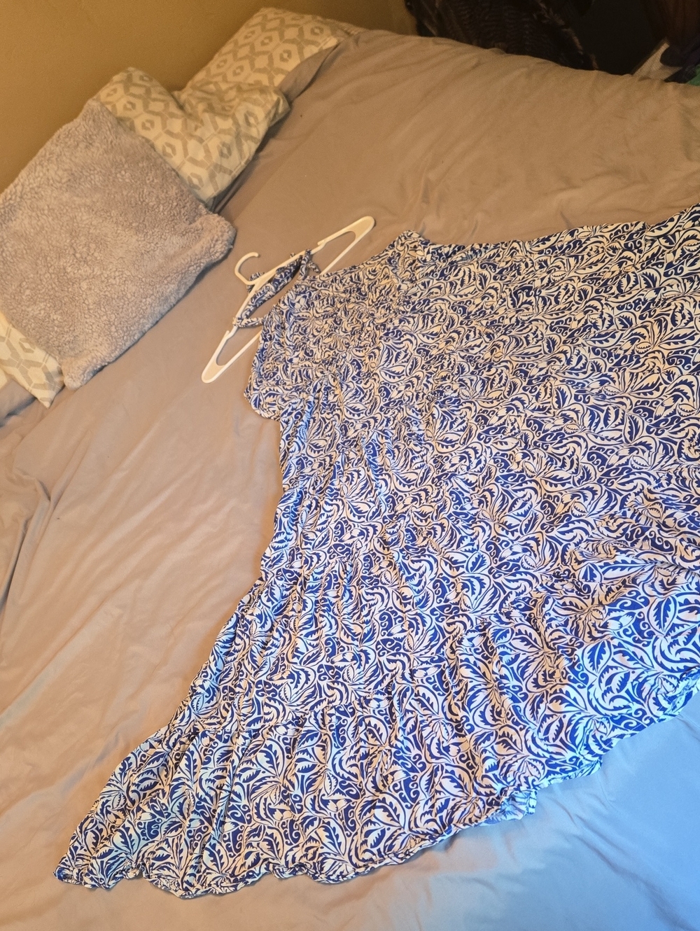 Backless Halter Maxi Dress in Blue and White